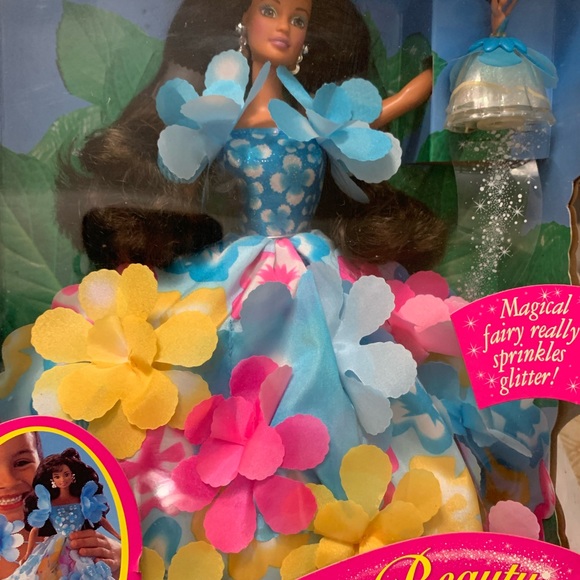 Blossom Beauty Teresa doll - Picture 3 of 4